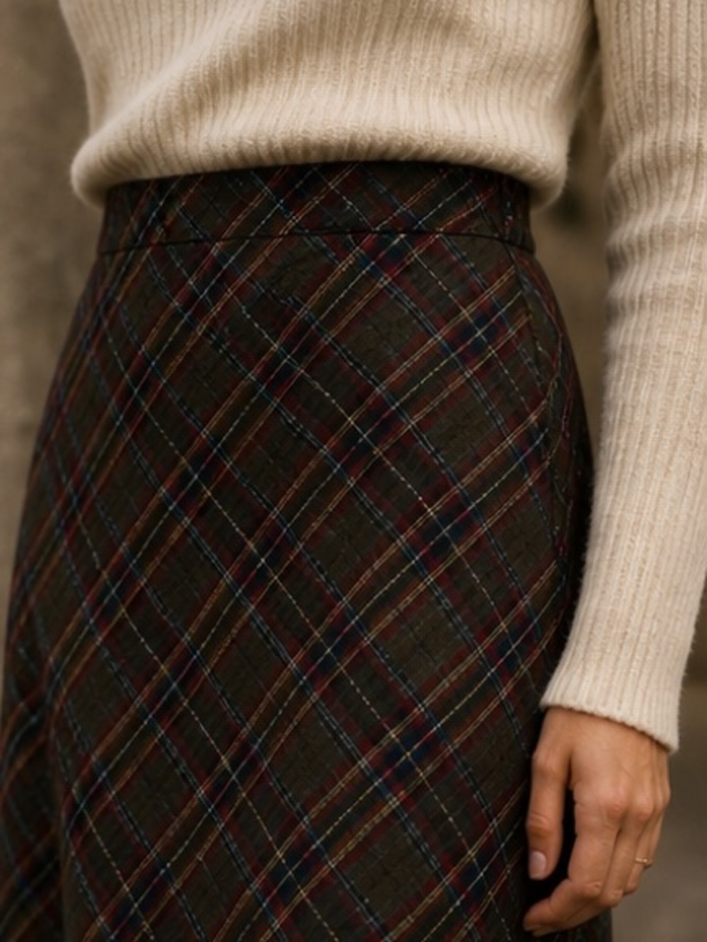 Vintage Sag Harbor Plaid Bias Cut Midi Skirt // Earthy Academia Grunge Vibe 12 - Picture 3 of 10